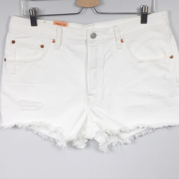 NWT LEVIS FOR ANTHROPOLOGIE WHITE 501 DISTRESSED HI RISE BUTTON FLY SHORTS - Picture 3 of 12